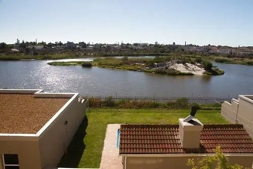 Century On Lake Apartments Cape Town 0*,  South Africa